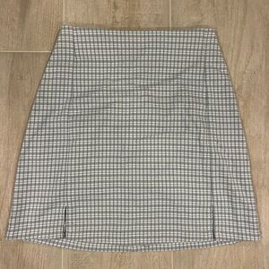 Brandy Melville Baby Blue and White Patterned Mini Skirt
